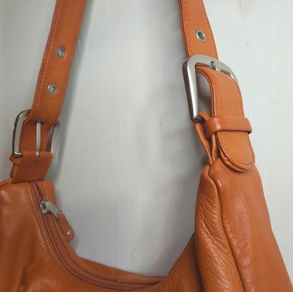 Canyon Outback Leather Goods Premium Soft Leather Handbag - Picture 11 of 14